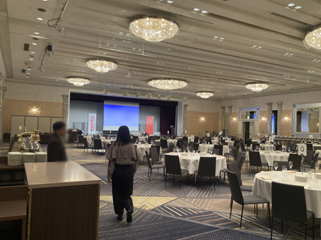 �p�[�e�B�[���