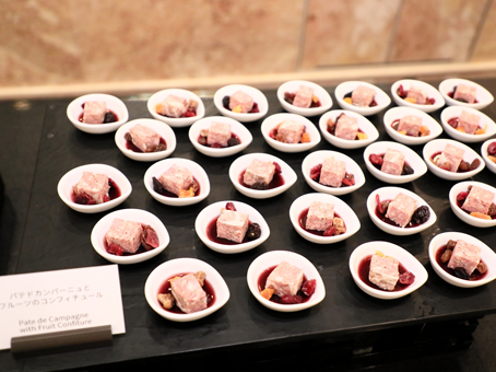 �u�b�t�F�X�^�C���ł̂�����